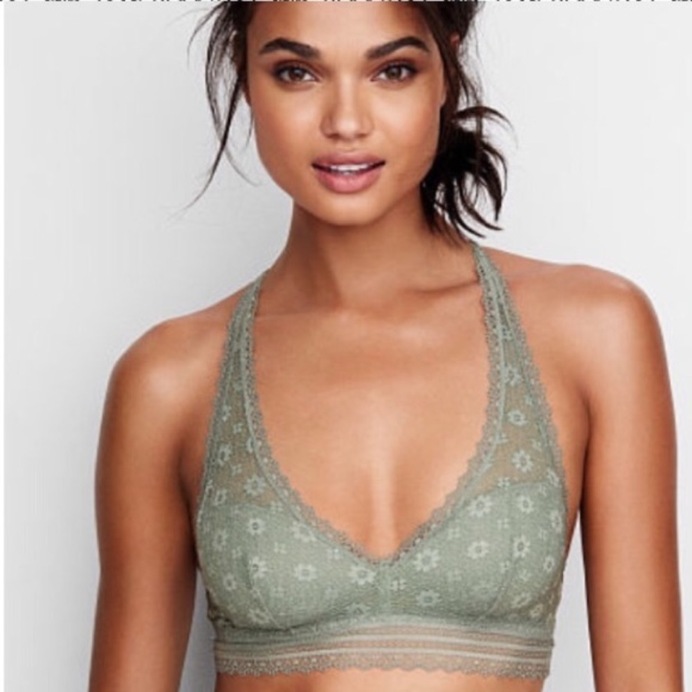 Victoria’s Secret Lightly Lined Lace Bralette